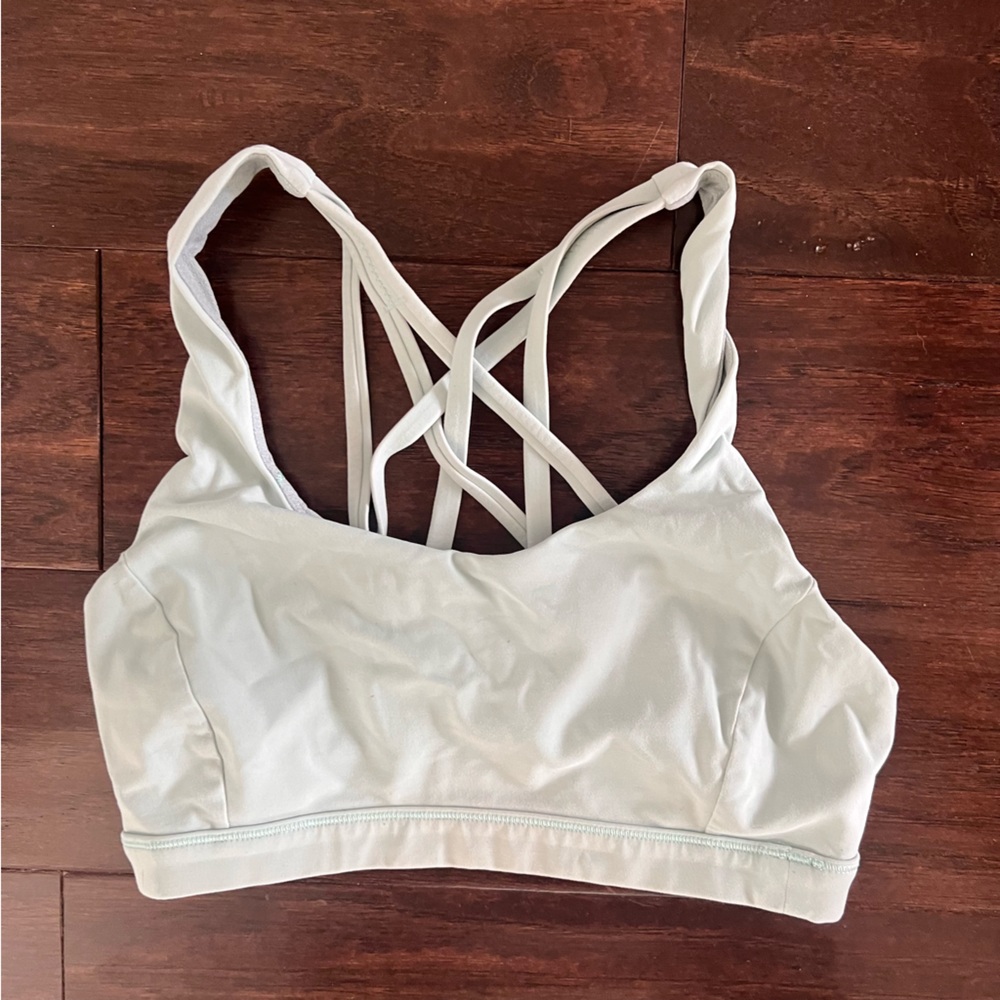 Lululemon free to be serene bra mint green size 4